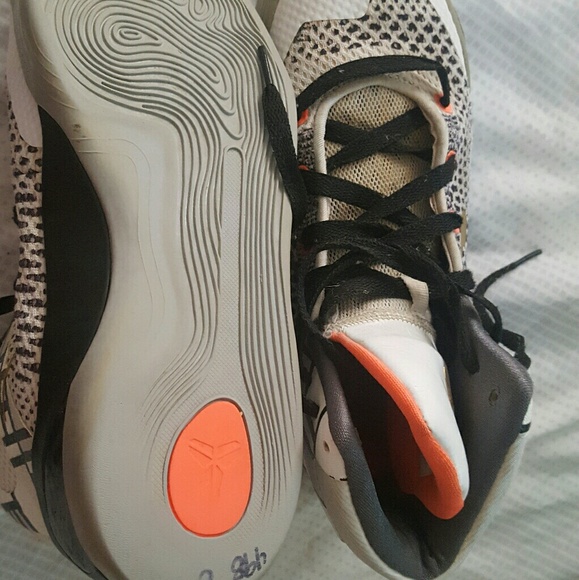 Rare kobe 9 elite GS sneakers high size6.5y - Picture 3 of 7